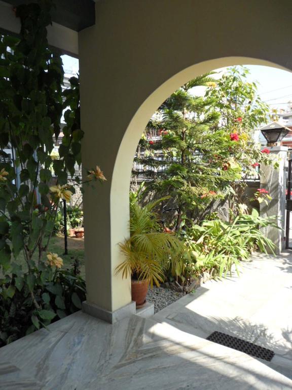 بوكْرا Hotel Nirvana المظهر الخارجي الصورة